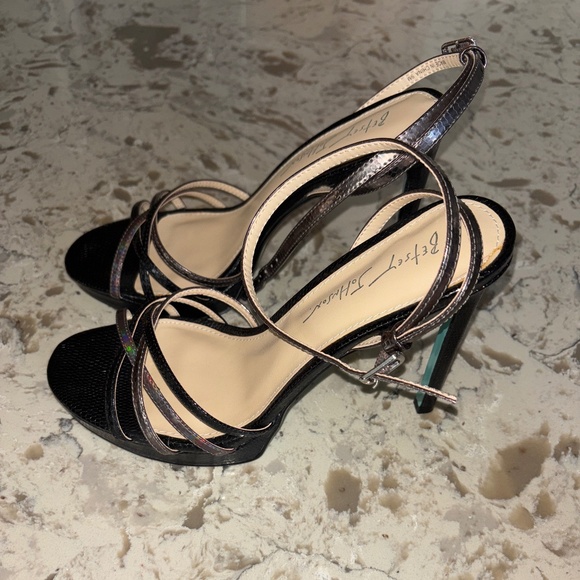 Women’s Betsey Johnson Platform Stiletto Heels Sandals Size 9 M - Picture 4 of 6
